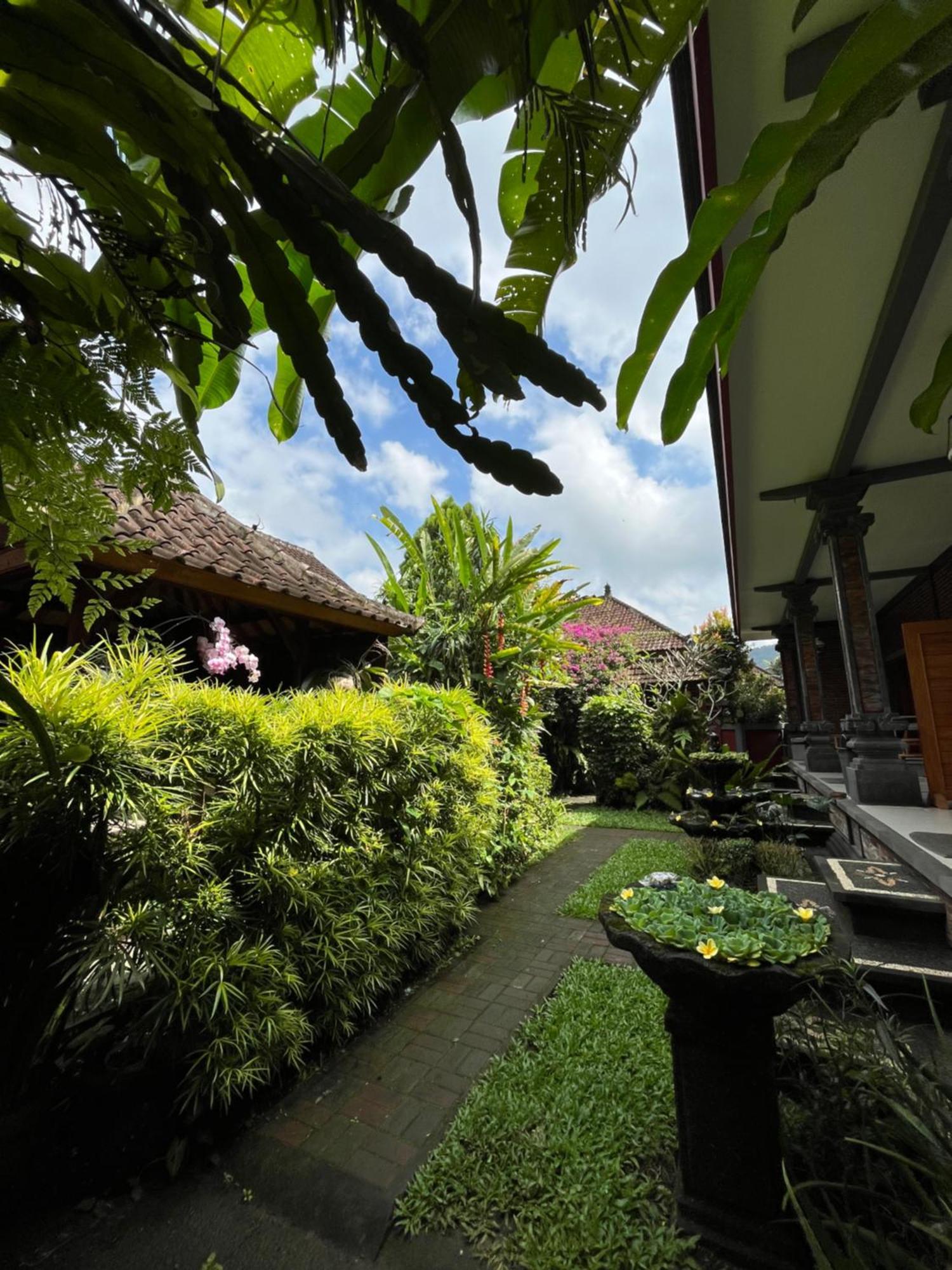 Jana'S Homestay Sidemen  Exterior photo